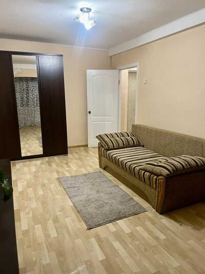 Здам довгостроково 1-к квартиру Київ, Дніпровський, Березняківська вул., 20