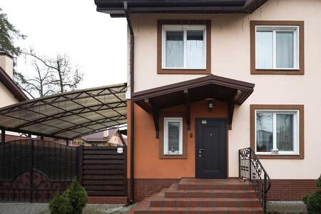 Продам 3-к будинок Бучанський, Ірпінь, Лисенка вул, 2/22