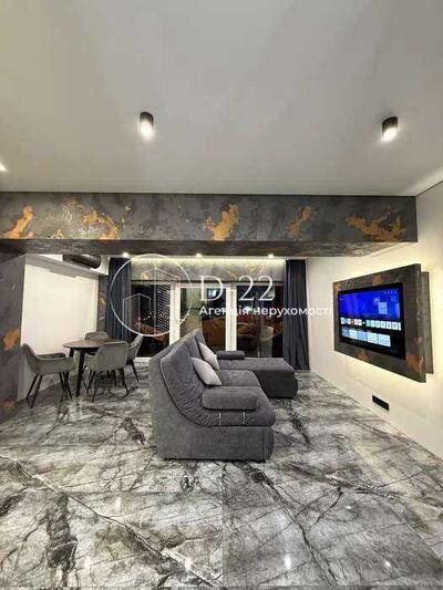 Продам 1-к квартиру Київ, Подільський, Нижній Вал вул., 27-29