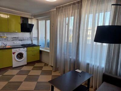 Продам 1-к квартиру Київ, Дніпровський, Березняківська вул., 22б