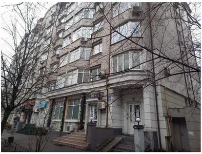 Продам торгову площу Київ, Солом`янський, Андрія Головка вул., 12