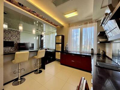 Продам 3-к квартиру Киев, Печерский, Профессора Подвысоцкого ул., 6В