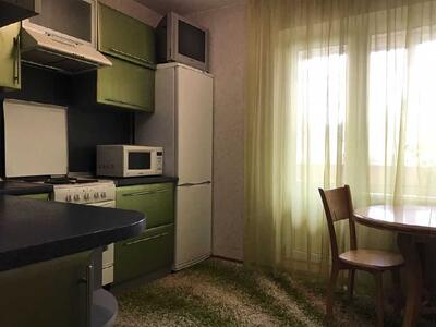 Здам довгостроково 1-к квартиру Київ, Голосіївський, Михайла Ломоносова вул., 83А