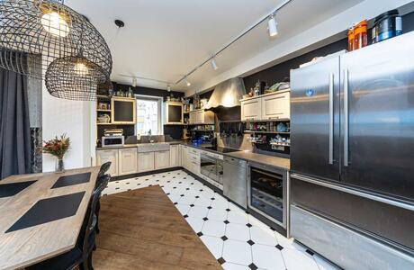 Сдам долгосрочно 3-к квартиру Киев, Днепровский, Павла Тычины просп., 16/2