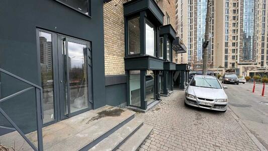 Здам довгостроково торгову площу Київ, Печерський, Іоанна Павла ІІ вул., 7