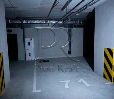 Продам підземний паркінг Київ, Дарницький, Дніпровська наб., 15Є