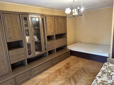 Продам 1-к квартиру Київ, Печерський, Кловський узвіз, 20