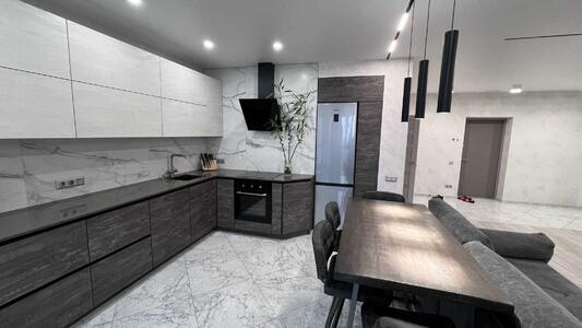 Сдам долгосрочно 2-к квартиру Киев, Днепровский, Никольско-Слободская ул., 8