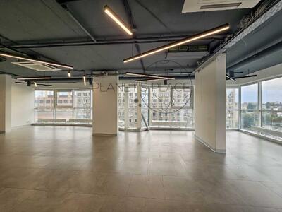 Продам офисное помещение Киев, Шевченковский, Жилянская ул., 118