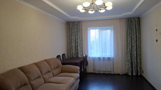 Здам довгостроково 3-к квартиру Київ, Святошинський, Підлісна вул., 2