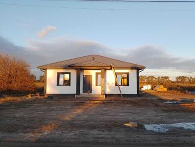 Продам 3-к будинок Фастівський, Путрівка, Короленка