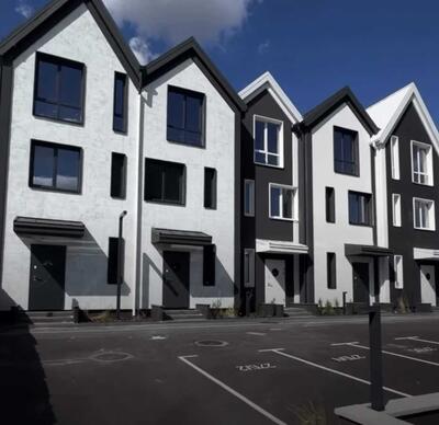 Продам 3-к таунхаус Бучанский, Гостомель, Дніпровська