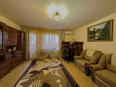 Здам довгостроково 3-к квартиру Київ, Дарницький, Декабристів вул., 12/37