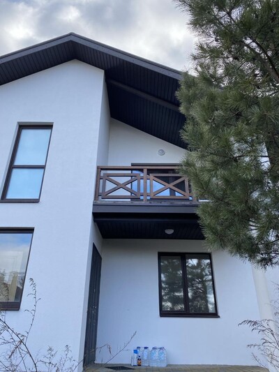 Продам будинок в закритому котеджному містечку с. Іванковичі біля лісу