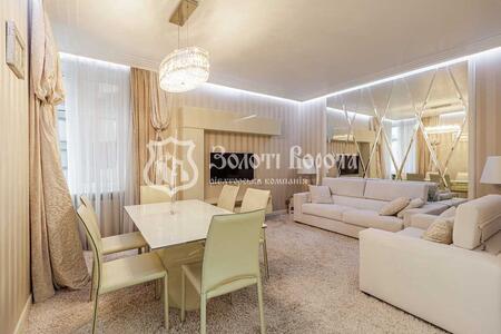 Продам 2-к квартиру Київ, Печерський, Лесі Українки бульв., 7б