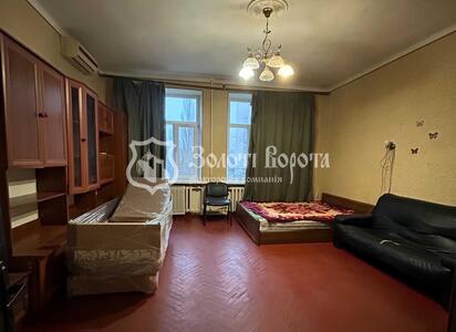 Продам 2-к квартиру Київ, Подільський, Кирилівська вул., 121/2