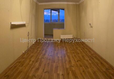 Продам 1-кімнатну квартиру у Києві