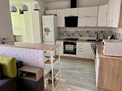 3к дворвнева з якісним ремонтом в ЖК Софія.Біля Софія Резиденс