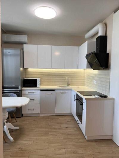 Сдам долгосрочно 1-к квартиру Киев, Подольский, Семьи Кристеров ул., 20-б