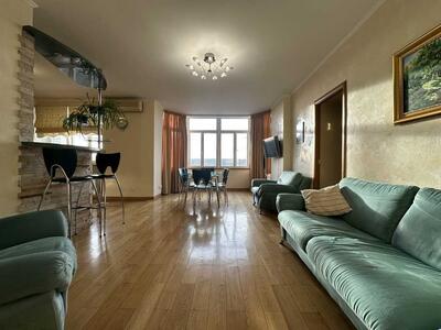 Здам довгостроково 2-к квартиру Київ, Святошинський, Верховинна вул., 91