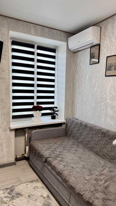 Продам 1-к квартиру Київ, Шевченківський, Дегтярівська вул., 55