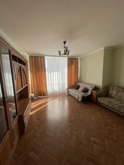 здається чудова 2-кімнатна квартира