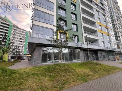 Оренда, Фасадне, Торгове, ЖК «Паркове Місто», 82м2.