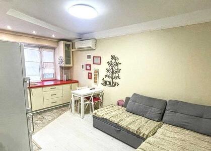 Здам довгостроково 2-к квартиру Київ, Дніпровський, Валентина Сєрова вул., 34