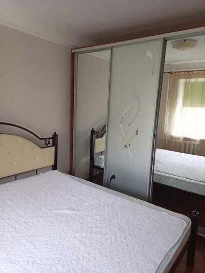 Сдам долгосрочно 3-к квартиру Киев, Шевченковский, Берестейский просп., 27