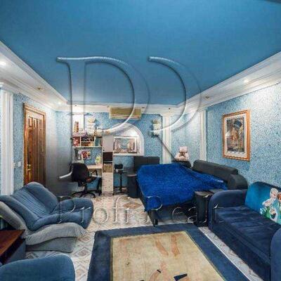 Продам 3-к квартиру Київ, Дніпровський, Павла Тичини просп., 8