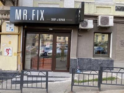 Продам приміщення вільного призначення Київ, Печерський, Бессарабська пл., 7