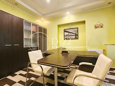 Здам довгостроково офісне приміщення Київ, Шевченківський, Богдана Хмельницького вул., 68