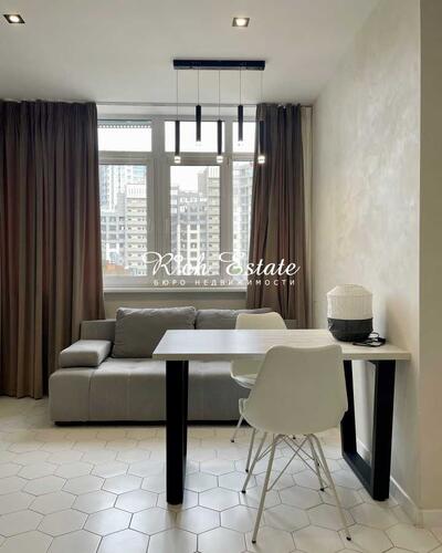 Сдам долгосрочно 1-к квартиру Киев, Печерский, Кахи Бендукидзе ул., 2