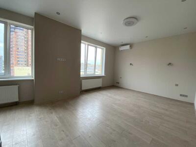 Продам 1-к квартиру Київ, Печерський, Євгена Коновальця вул., 36е