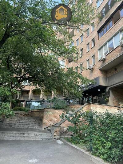 Продам торгову площу Київ, Шевченківський, Гоголівська вул., 37/2