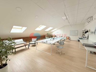 Продам офісне приміщення Київ, Шевченківський, Гоголівська вул.