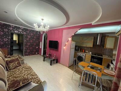 Продам 2-к квартиру Київ, Печерський, Генерала Алмазова вул., 9