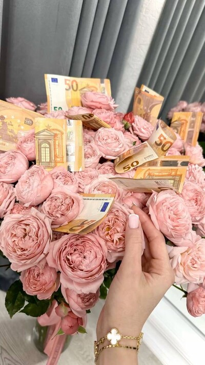 Девчули! Работа с высокой оплатой часа и комфортными условиями. Индивидуально.