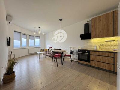 Продам 2-к квартиру Київ, Дніпровський, Харківське шосе, 19Б