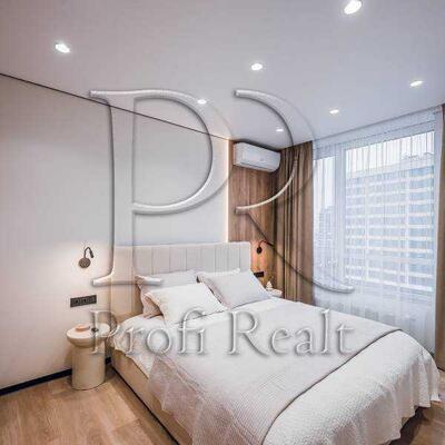 Продам 1-к квартиру Київ, Подільський, Всеволода Змієнка вул., 30