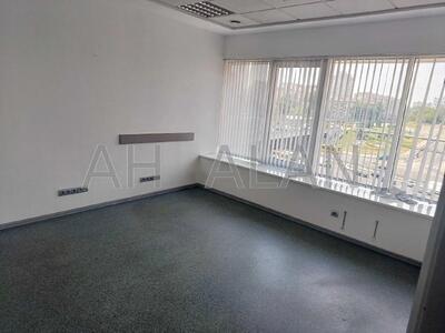 Продам офисное помещение Київ, Борщагівська вул.