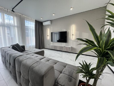 Будинок/ дом, дуплекс з ремонтом 10 хв від метро Славутич, Осокорки