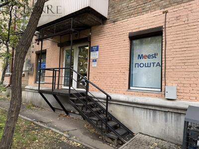 Продаж, Фасад, Торгове, Ольжича, 42м2.