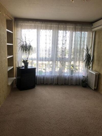 Продам 1-кімнатну квартиру, Зодчих вул., 68/2, Святошинський район, Київ