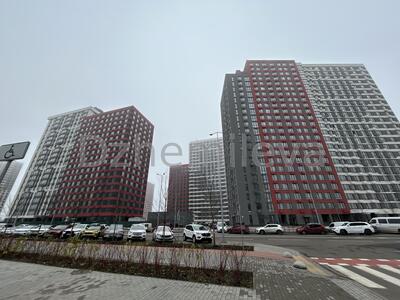 ЖК Варшавський 3 Продаж нова простора квартира 44 м² Київ буд 10.4