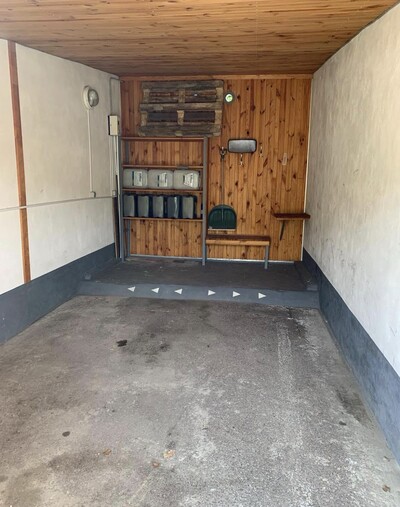 Продаж або аренда гаража на стоянці біля Південного мосту