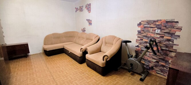 Продаж 1к квартири 42.9 м2 по вул. Милославській 31Б