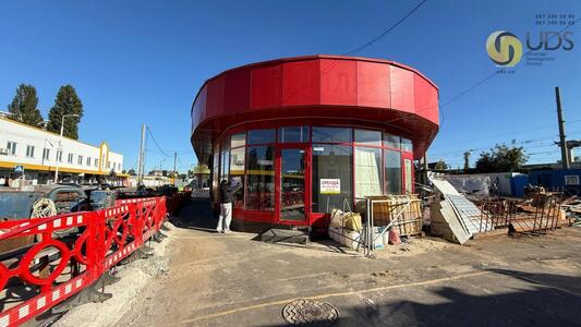 Здам на вул. Вербова, 21-23 приміщення на 250 м², від власника