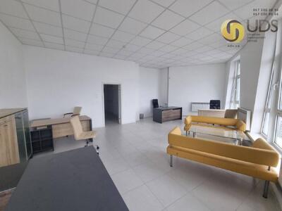 Здам на Кловському узвозі, 7 офіс на 200,7 м², від власника