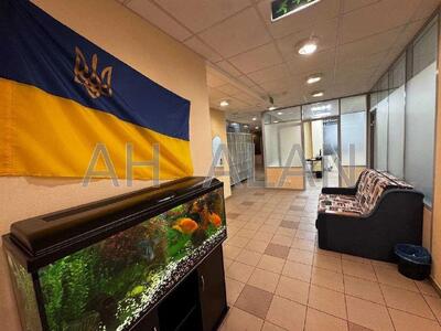 Сдам офисное помещение Київ, Михайла Максимовича вул.